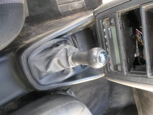VW Golf 4 Bora Schaltknauf Schaltsack Schaltung Schaltknüppel schwarz Benziner 5 (185221)
