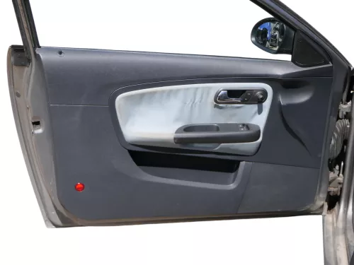 1x Seat Ibiza 6L Türverkleidung Verkleidung Tür vorne links 2/3-Türer Griff (185267)