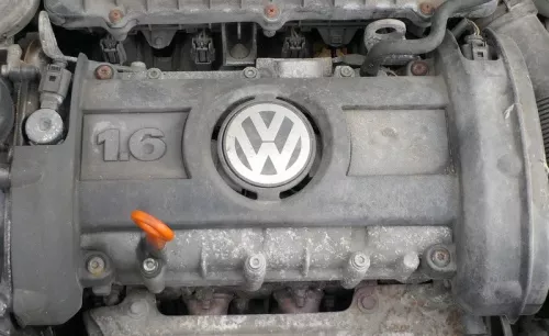 VW Polo 9N 9N3 Motorabdeckung Abdeckung Motor BTS 1,6 16V