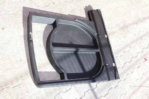 Golf 4 Variant Kombi Staubehälter Ablagefach Ablage Boden Kofferraum schwarz (9999162)