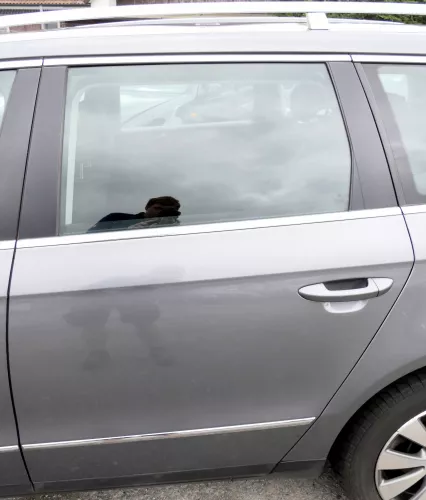 VW Passat 3C Kombi Variant Tür hinten links grau LA7T - OHNE Anbauteile (9999237)