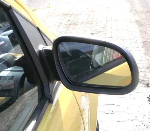 VW Fox 5Z manueller Spiegel Außenspiegel + Glas rechts gelb LY1C mechanisch h (162312)