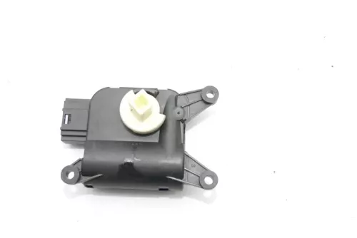 VW Golf 5 Stellmotor für Umluftbetrieb Heizung Umluft 3C1907511B Eos Touran