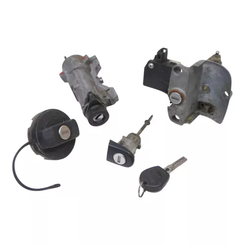 Seat Ibiza 6L Schloßsystem 1xTürschloß Heckschloß 1x Schlüssel Schloß Zündschloß