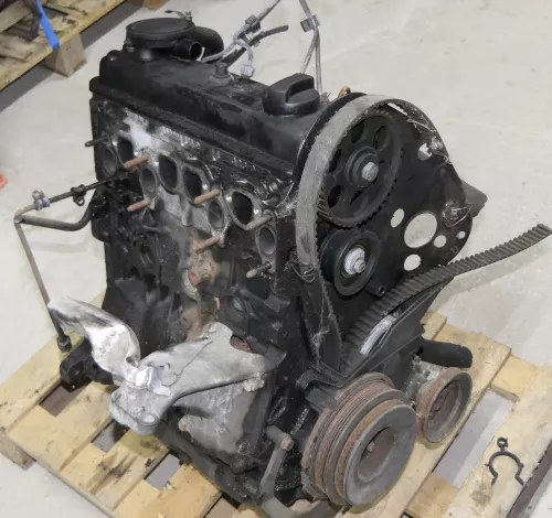 VW Golf 3 Passat 3B Motor 1Z 1,9 TDI 230.000km Diesel oh Anbauteile T3 T4 T2 (153339)