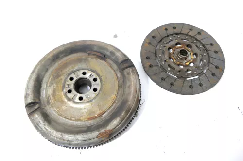 VW Golf 4 Bora Schwungrad Kupplung Zweimassenschwungrad 1.9 TDI AJM ATJ 85kw (170113)