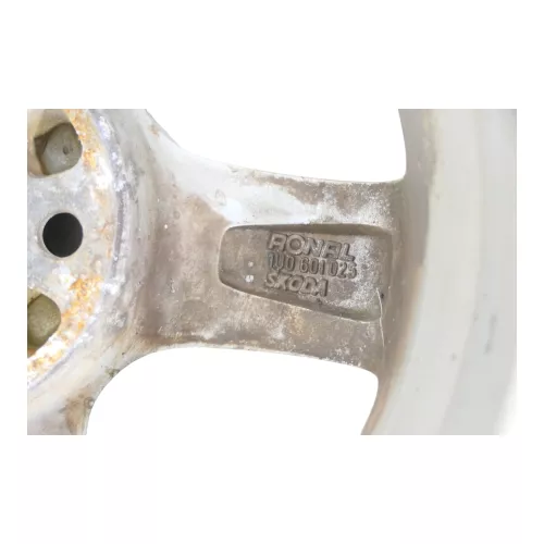 1x Felge Alufelge Skoda Octavia 1U 6jx15H2 ET38 KBA 43629 1U0601025 Ronal  (149871)