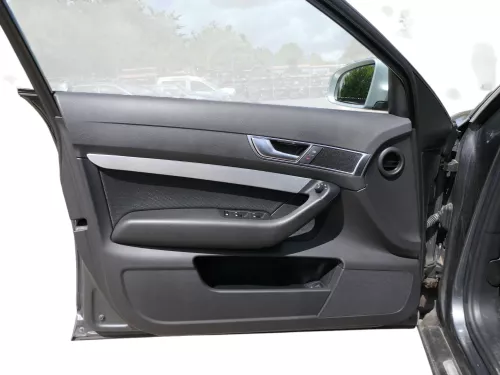 1x Audi A6 4F Türverkleidung Verkleidung Tür vorne links schwarz soul  S-line