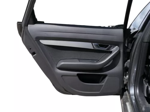 1x Audi A6 4F Türverkleidung Verkleidung Tür hinten links schwarz soul  S-line