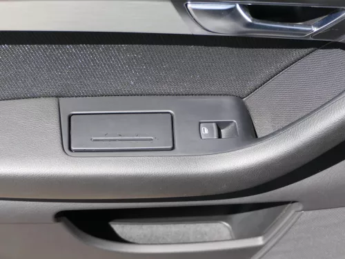 1x Audi A6 4F Türverkleidung Verkleidung Tür hinten links schwarz soul  S-line (185874)