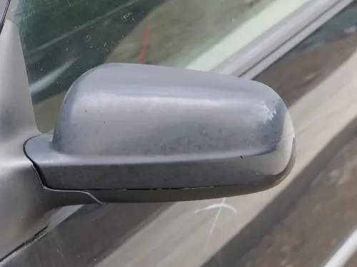 VW Golf 4 Bora elektrischer Spiegel vorne links Außenspiegel schwarz L041 & Glas (186003)