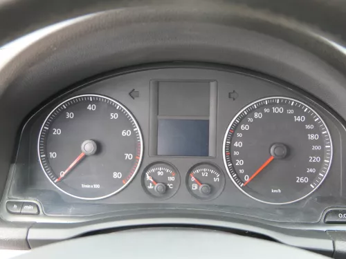 VW Golf 5 Tacho Tachometer Kombiinstrument 1K0920864AX 1,6 75kw BSE 179.000km (186035)