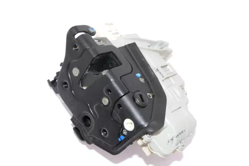 Audi A3 8V A4 8K Q7 Stellmotor Tür Türschloß mit ZV hinten rechts 8K0839016