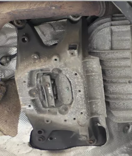 Audi A4 8K B8 Querrohr Querträger Halter Getriebe 8K0399263K 8K0399263BH Automat