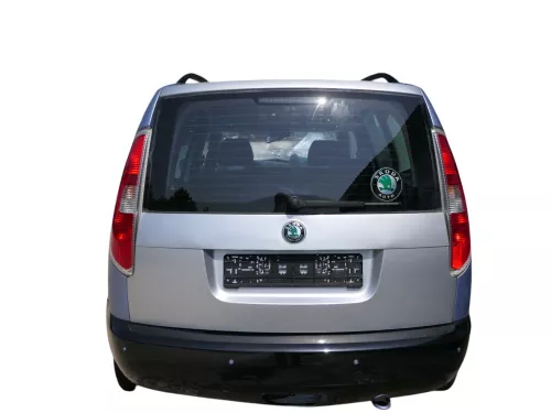 Skoda Roomster 5J Heckklappe hinten Kofferraumklappe mit Scheibe silber