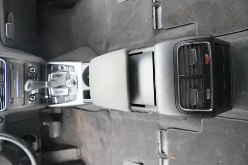 Audi A4 B8 8K A5 8T Mittelarmlehne Armlehne mitte original soul schwarz (172766)