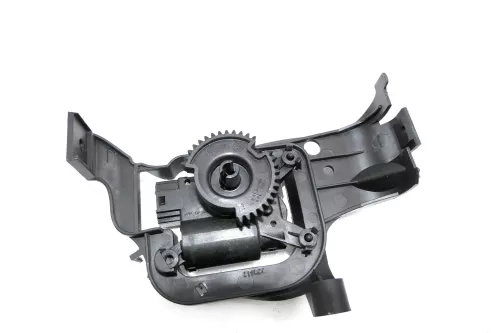 Polo 6R 6J Stellmotor für Umluftbetriebsmöglichkeit manu Klimaanlage 6R1907511A