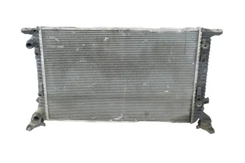 Audi A4 8K A5 Kühler 8K0121251AJ Wasserkühler Benziner Automatik ##