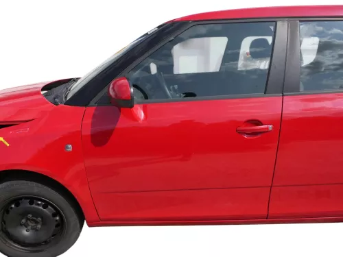 Fabia 5J Kombi + Limo Tür vorne links Fahrertür - rot LF3K -ohne Anbauteile