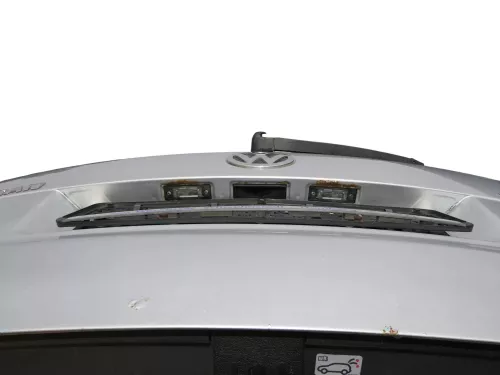VW Touran 1T Heckklappe Kofferraumklappe hinten silber LA7W mit Scheibe (186550)