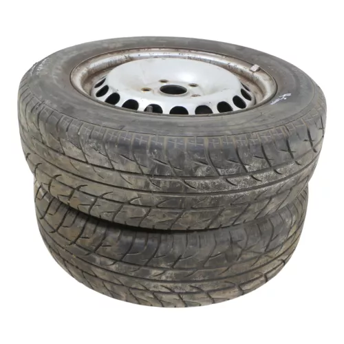 2x VW Golf 6 Caddy 195/65 R15 91V Sommerreifen Felgen 6jx15H2 ET47 ca. 5mm (128698)