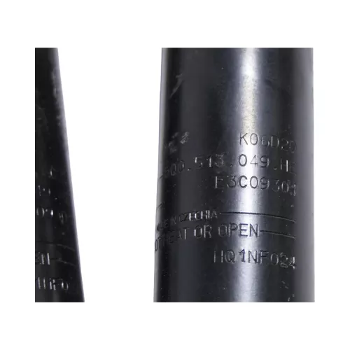 Q2 Stoßdämpfer hinten links und rechts 5Q0513049HE ORIGINAL aus Neufahrzeug ## (149467)
