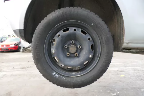 4x VW Polo 9N Felgen Reifen 165/70 R14 81T Sommerreifen 5jx14H2 ET35 ca. 5-7mm (173454)