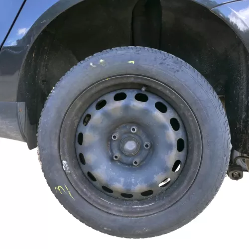 4x VW Passat 3C Golf Reifen Winterrreifen M&S 205/55 R16 91H Felgen ca.5mm (186790)