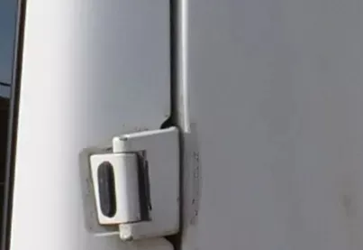 1x VW T4 Scharniere für Tür für Flügeltür rechts hinten oben weiß