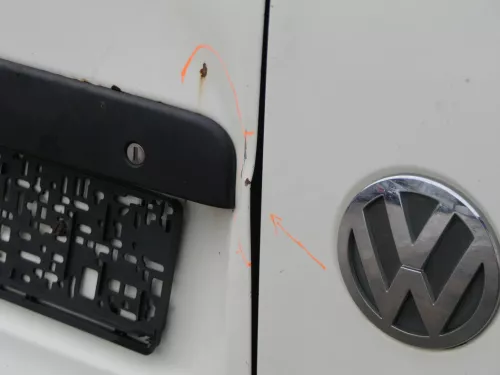 VW T5 Facelift T6 Flügeltür Klappe hinten rechts weiß R902 mit Scheibe (186898)
