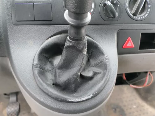 VW T5 Schaltung Schalthebel 5-Gang Schaltknauf Schaltsack Schaltehebel Schaltun (186925)