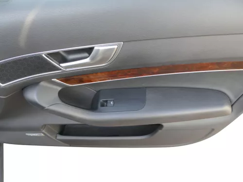 1x A6 4F Türverkleidung Verkleidung Tür vorne rechts schwarz Leder - Bose (187026)