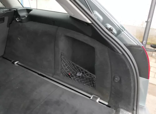 Audi A6 4F Abdeckung Verkleidung Kofferraum hinten rechts 4F9863888B schwarz