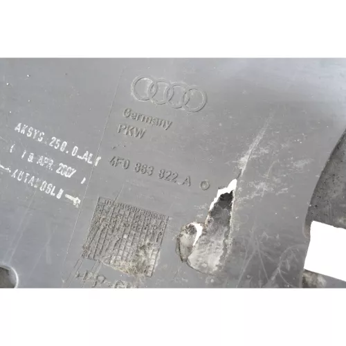 Audi A6 4F Unterfahrschutz Dämpfung Schutz unter Getriebe original 4F0863822A ## (187142)