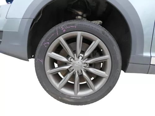 4x A6 4F Alufelgen Sommerreifen Reifen Felgen 245/45 R18 Y XL 6-8mm 4F0601025BN (187191)