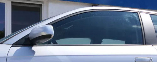 Audi A3 8P vorne links Fenster Scheibe in Tür Fensterscheibe 8P3845201 2/3-Türer