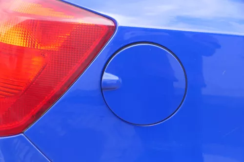 Skoda Fabia 5J Limousine Tankdeckel Deckel Tank Tankverschluß blau LF5K