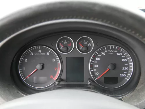 Audi A3 8P Tacho Tachometer Kombiinstrument 314.000km 8P0920930N1,6 BSE