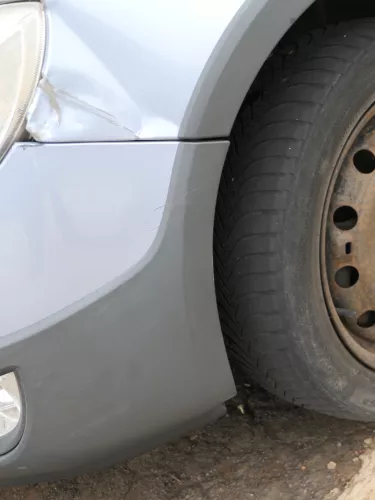 Skoda Roomster 5J Scout Stoßstange vorne Frontstoßstange blau LF5K mit Grill (187352)