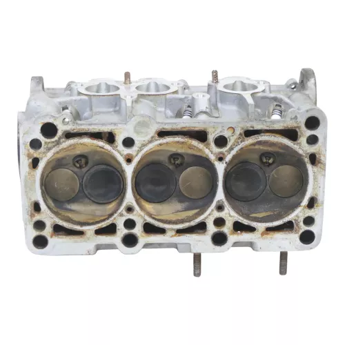 Audi A6 4A Zylinderkopf ABC Motor links 2,6 110kw 150PS Quattro V6 Zyl. 4-6 (200010)