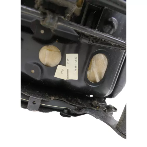 A3 8L Sitz vorne links Fahrersitz 2/3-Türer vorn (187388)