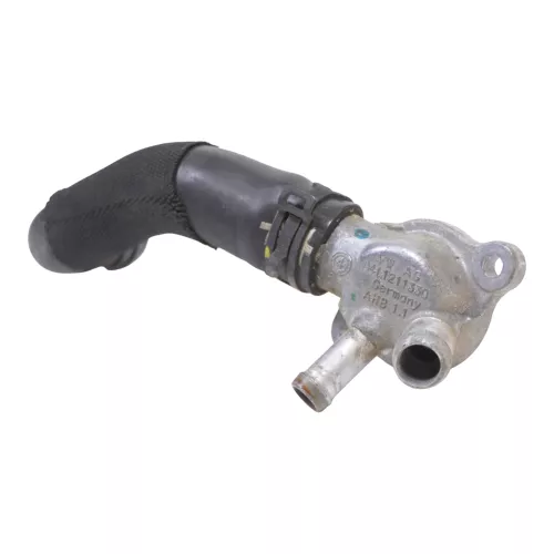 Audi A4 A5 Q5 Kühlmittelgehäuse Gehäuse Dieselmotor 04L121133Q