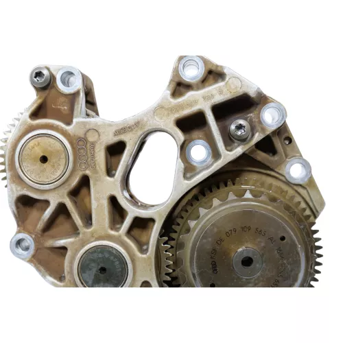 Audi A6 4F Antrieb Getriebe Ölpumpe 079109361R 4,2 FSI BVJ (187565)
