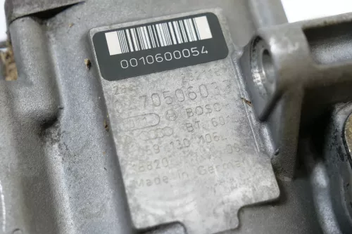 Audi A6 A4 8E Einspritzpumpe 2,5 TDI Motor 059130106L BAU AKE --- DEFEKT (187515)