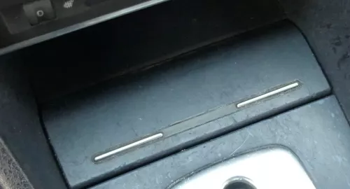 Audi A4 8E B7 B6 Aschenbecher 8E0857951H blau