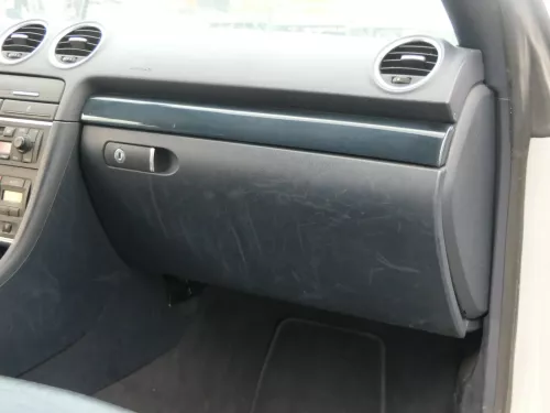 Audi A4 8H Cab Handschuhfach Griff für Handschuhfachdeckel Deckel Klappe blau in