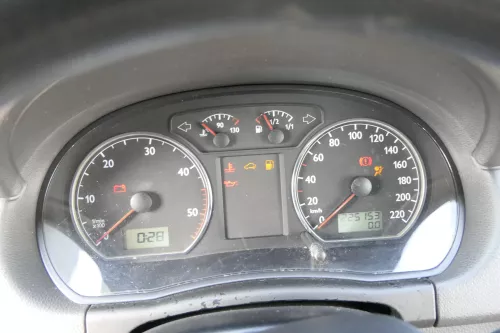 VW Polo 9N Tacho Tachometer Kombiinstrument 225.000km 6Q0920801M 1,4 TDI AMF BA