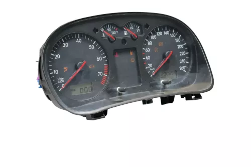 VW Golf 4 Tacho Tachometer Kombiinstrument 290.000km 1J0919881B 1,6-2,8 (200429)