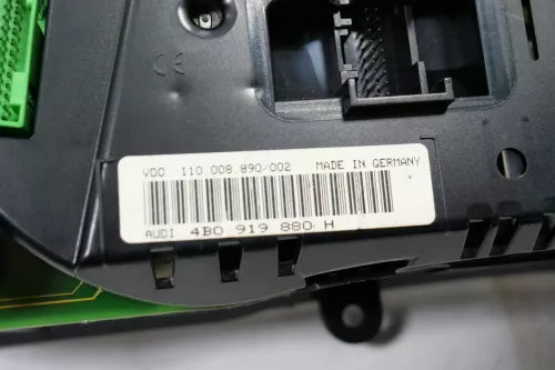 Audi A6 4B Tacho Tachometer Kombiinstrument 314.700km 4B0919880H (200446)