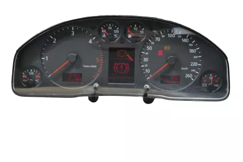 Audi A6 4B Tacho Tachometer Kombiinstrument 453.200km 4B0920931PX 2,5 TDI
